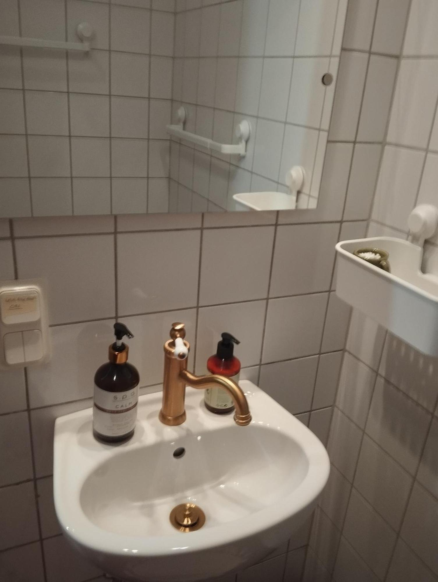 Centrala Stan- 2-Rums Gaestsvit, Perfekt Foer Kollegor Som Oenskar Separata Rum Umeå Buitenkant foto